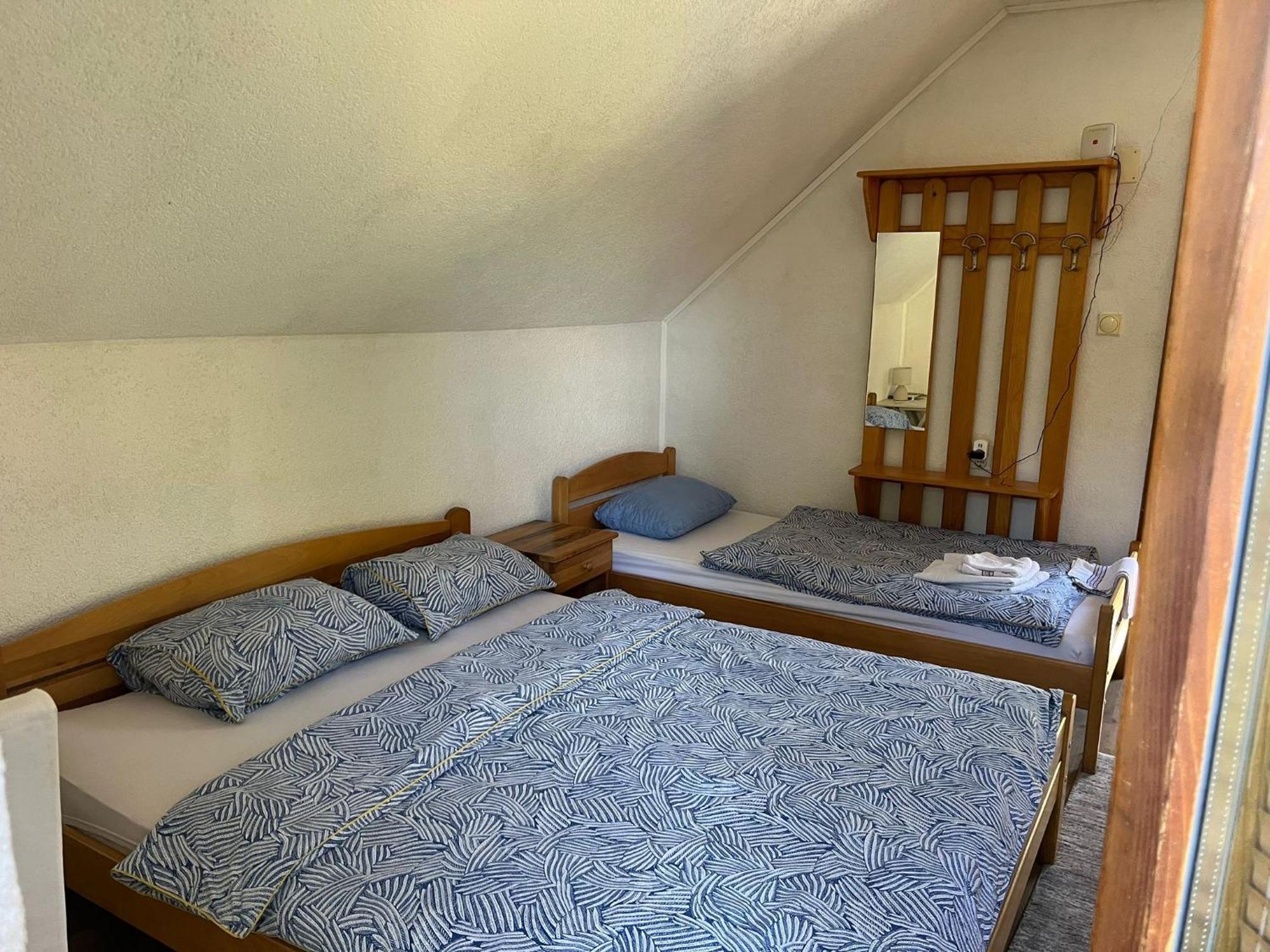 Bed And Breakfast Family Djukic Sipovo Eksteriør billede